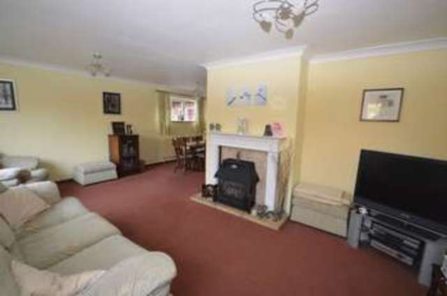  Image of 4 bedroom Detached house for sale in The Gables Haddenham Aylesbury HP17 at The Gables  Haddenham, HP17 8AD