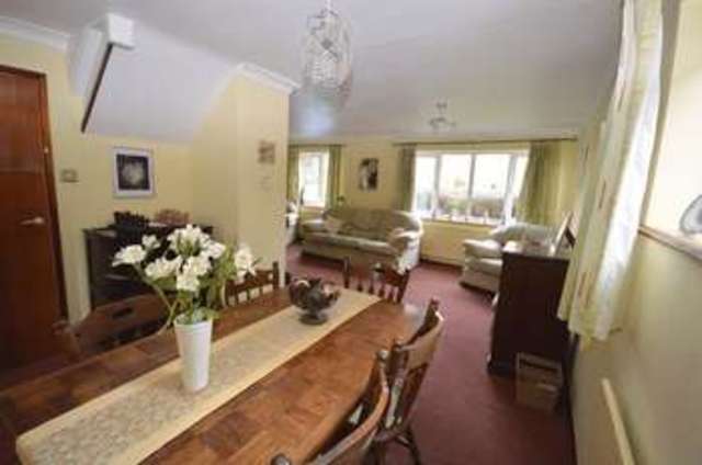 Image of 4 bedroom Detached house for sale in The Gables Haddenham Aylesbury HP17 at The Gables  Haddenham, HP17 8AD