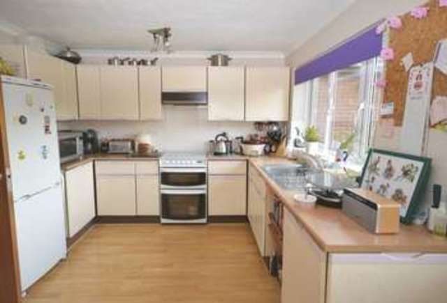  Image of 4 bedroom Detached house for sale in The Gables Haddenham Aylesbury HP17 at The Gables  Haddenham, HP17 8AD
