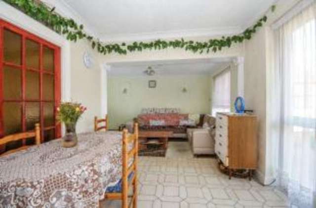  Image of 4 bedroom Semi-Detached house for sale in Hale End Road Woodford Green IG8 at Woodford Green  Woodford Green, IG8 9LZ