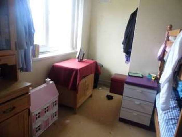  Image of 4 bedroom Semi-Detached house for sale in Hall Lane Bradford BD4 at Bradford Yorkshire Bradford, BD4 7AB