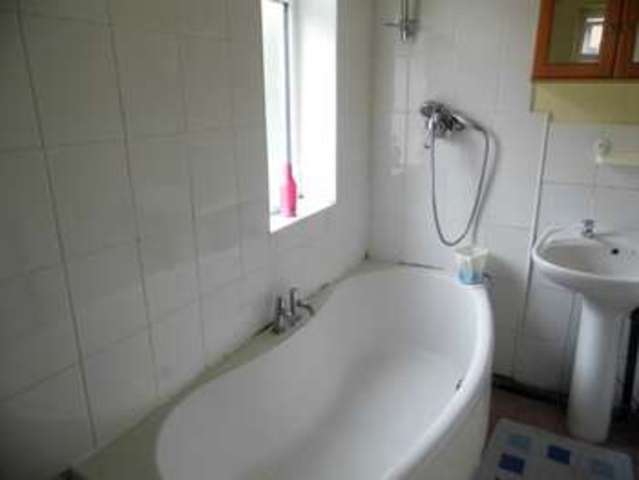  Image of 4 bedroom Semi-Detached house for sale in Hall Lane Bradford BD4 at Bradford Yorkshire Bradford, BD4 7AB
