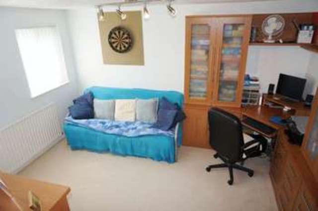  Image of 4 bedroom Detached house for sale in Hamilton Road Taunton TA1 at Hamilton Road  Taunton, TA1 2EP