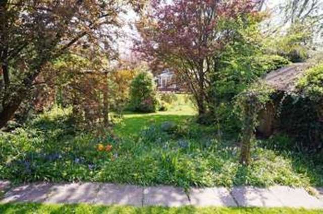  Image of 4 bedroom Detached house for sale in Hamilton Road Taunton TA1 at Hamilton Road  Taunton, TA1 2EP