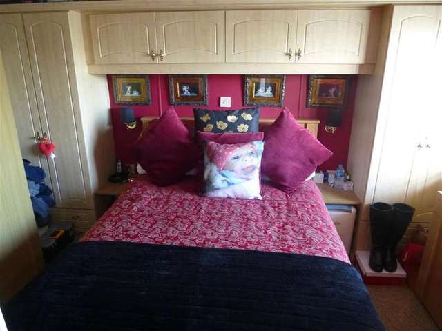  Image of 1 bedroom Detached house for sale in Hampstead Lane Yalding Maidstone ME18 at Yalding Maidstone Maidstone, ME18 6HH