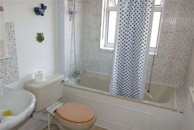  Image of 2 bedroom Terraced house to rent in Hastings Street Loughborough LE11 at Loughborough, LE11 5AX
