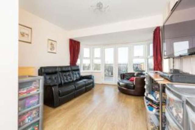  Image of 5 bedroom Detached house for sale in Hawthorn Way Cambuslang Glasgow G72 at Cambuslang Glasgow Cambuslang, G72 7AF