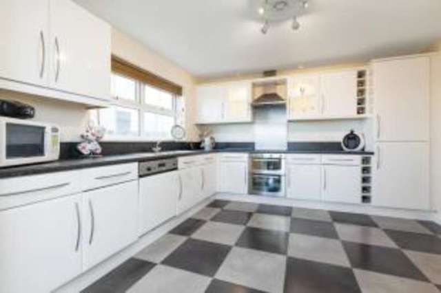  Image of 5 bedroom Detached house for sale in Hawthorn Way Cambuslang Glasgow G72 at Cambuslang Glasgow Cambuslang, G72 7AF