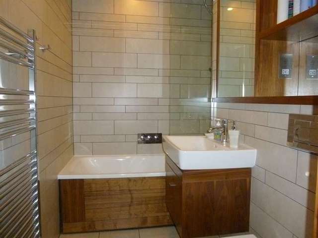  Image of 2 bedroom Apartment for sale in The Hayes Cardiff CF10 at Cardiff  Cardiff, CF10 1BN