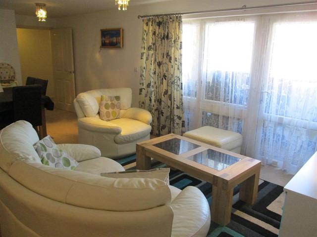  Image of 2 bedroom Flat for sale in Chamberlain Close Hayes UB3 at Hayes Middlesex Hayes, UB3 2GD
