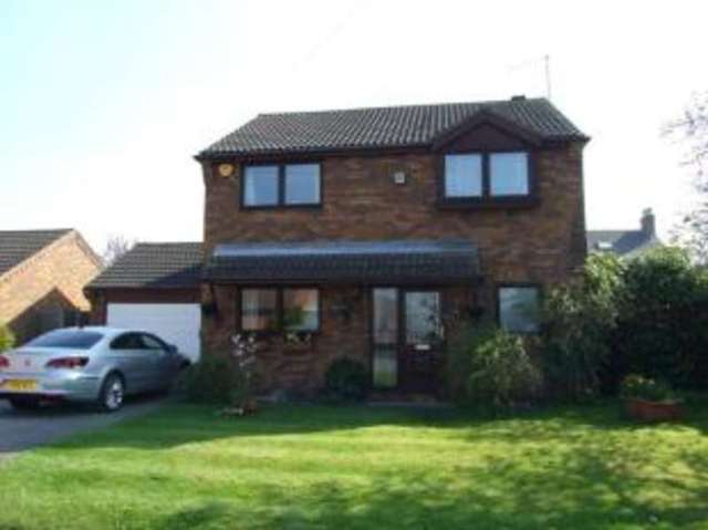  Image of 4 bedroom Detached house for sale in Hazel Close Bingham Nottingham NG13 at Bingham Nottingham Bingham, NG13 8UF