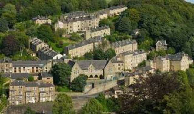  Image of 3 bedroom Flat for sale in Hope Street Hebden Bridge HX7 at Hope Street  Hebden Bridge, HX7 8AG