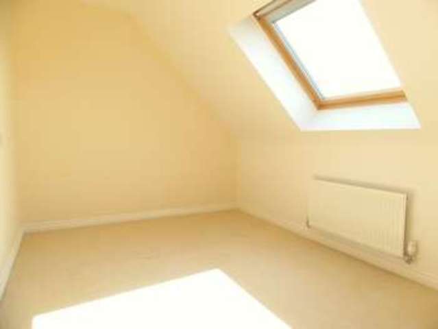  Image of 4 bedroom Semi-Detached house to rent in Highlander Drive Donnington Telford TF2 at Highlander Drive Donnington Telford, TF2 8JF