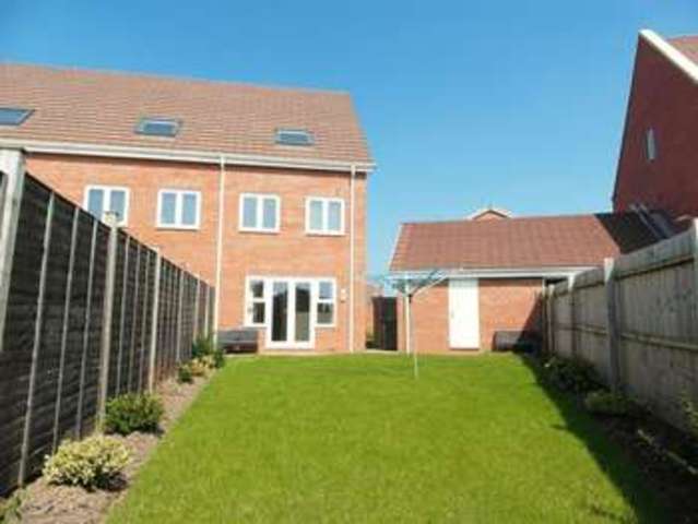  Image of 4 bedroom Semi-Detached house to rent in Highlander Drive Donnington Telford TF2 at Highlander Drive Donnington Telford, TF2 8JF