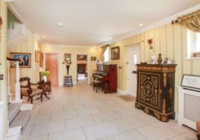  Image of 7 bedroom Detached house for sale in Loves Green Highwood Chelmsford CM1 at Highwood Chelmsford Loves Green, CM1 3QH