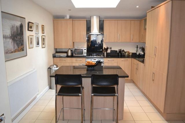  Image of 3 bedroom Terraced house for sale in Stocks Close Hildenborough Tonbridge TN11 at Stocks Close Hildenborough Tonbridge, TN11 8AY