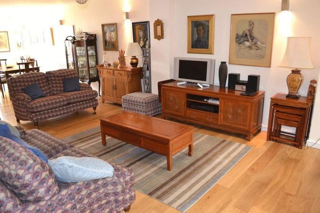  Image of 3 bedroom Terraced house for sale in Stocks Close Hildenborough Tonbridge TN11 at Stocks Close Hildenborough Tonbridge, TN11 8AY