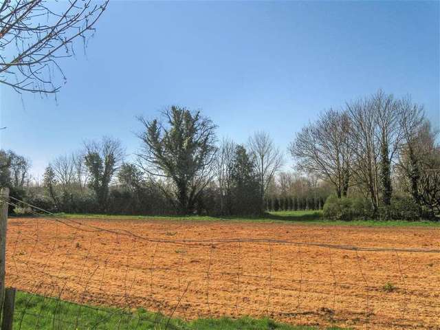  Image of 3 bedroom Detached house for sale in Hill Brow Road Liss GU33 at Liss Hampshire Liss, GU33 7LQ