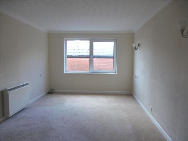  Image of 1 bedroom Apartment to rent in Carrington Way Wincanton BA9 at Homecanton House Carrington Way Wincanton, BA9 9JH