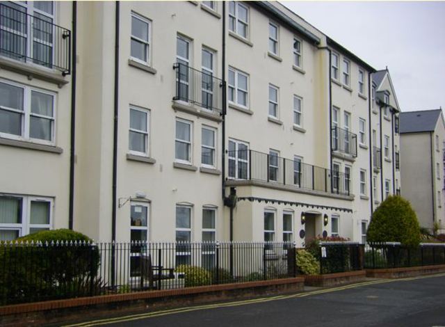 Image of 1 bedroom Apartment to rent in The Parade Carmarthen SA31 at Homerees House 1-5 The Parade Carmarthen, SA31 1LY