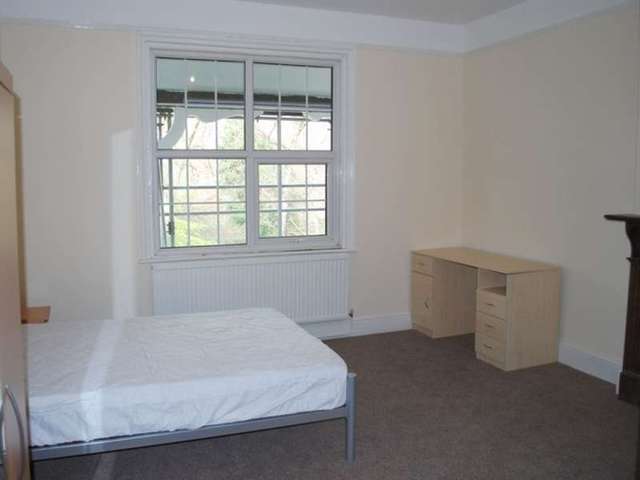  Image of 1 bedroom Detached house to rent in Hoole Road Hoole Chester CH2 at Hoole Chester Cheshire, CH2 3NH