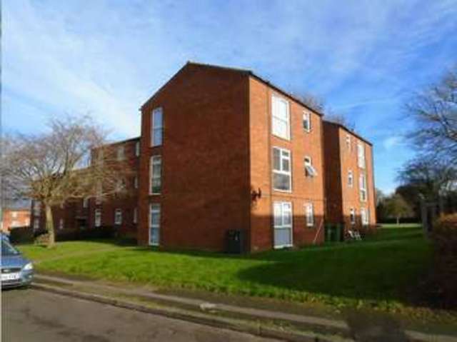  Image of 1 bedroom Flat to rent in Hopton Road Stevenage SG1 at Hopton Road  Stevenage, SG1 2LF