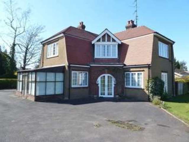  Image of 3 bedroom Detached house for sale in Hundleby Road Spilsby PE23 at Hundleby Road  Spilsby, PE23 5LP
