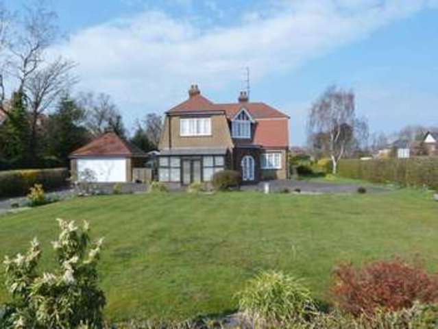  Image of 3 bedroom Detached house for sale in Hundleby Road Spilsby PE23 at Hundleby Road  Spilsby, PE23 5LP