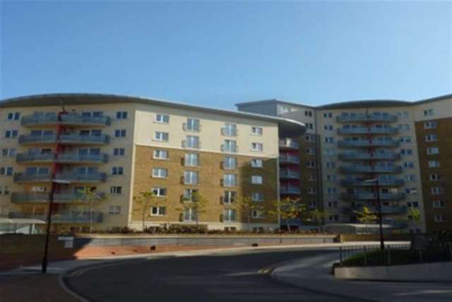  Image of 1 bedroom Flat to rent in Pancras Way London E3 at London, E3 2ST