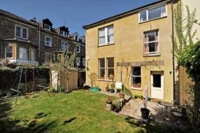  Image of 4 bedroom Flat for sale in Kenilworth Road Redland Bristol BS6 at Kenilworth Road Redland Bristol, BS6 6ER