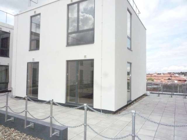  Image of 1 bedroom Apartment to rent in Foundry Lane Ipswich IP4 at College Street  Ipswich, IP4 1DJ