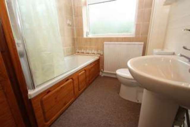  Image of 3 bedroom Semi-Detached house for sale in Kings Close Ackworth Pontefract WF7 at Kings Close  Ackworth, WF7 7AQ