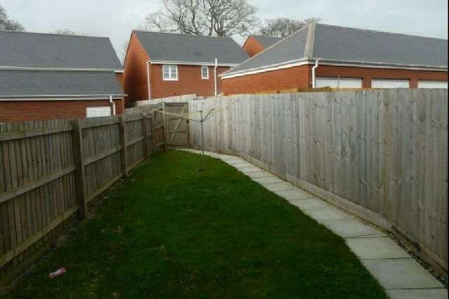 Image of 1 bedroom Property to rent in Royal Crescent Exeter EX2 at Exeter, EX2 7QB