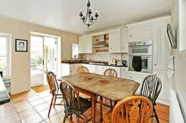  Image of 4 bedroom Terraced house for sale in Kingsdown Parade Kingsdown Bristol BS6 at Kingsdown Parade Kingsdown Bristol, BS6 5UF