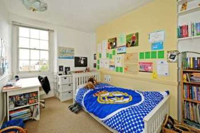  Image of 4 bedroom Terraced house for sale in Kingsdown Parade Kingsdown Bristol BS6 at Kingsdown Parade Kingsdown Bristol, BS6 5UF