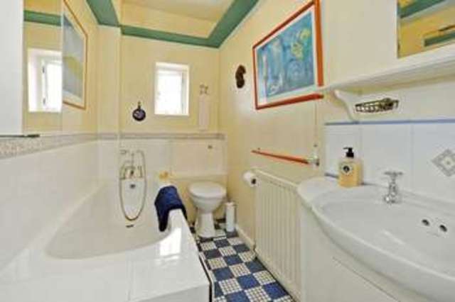  Image of 4 bedroom Terraced house for sale in Kingsdown Parade Kingsdown Bristol BS6 at Kingsdown Parade Kingsdown Bristol, BS6 5UF