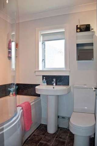 Image of 2 bedroom Terraced house for sale in Kirkhill Terrace Tillicoultry FK13 at Kirkhill Terrace  Tillicoultry, FK13 6QF
