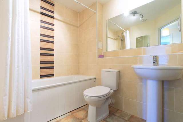  Image of 1 bedroom Apartment to rent in Lambs Conduit Street London WC1N at Lambs Conduit Street  London, WC1N 3LE