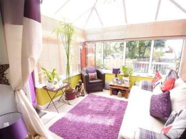  Image of 3 bedroom Property for sale in Leeds & Bradford Road Leeds LS13 at Leeds And Bradford Road Leeds Leeds, LS13 1HB