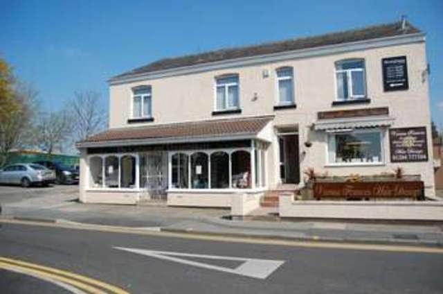  Image of Property to rent in Lever Street Little Lever Bolton BL3 at Lever Street Little Lever Bolton, BL3 1BA