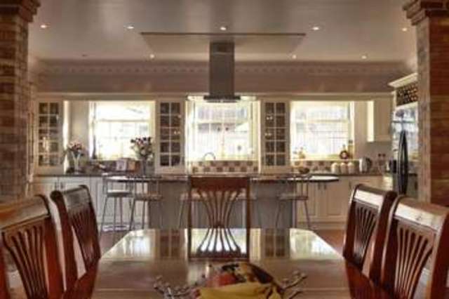  Image of 8 bedroom Detached house for sale in Leverington Common Leverington Wisbech PE13 at Leverington Common Leverington Wisbech, PE13 5DG