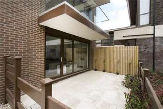  Image of 2 bedroom Flat for sale in Lollard Street London SE11 at London  Lambeth, SE11 6PY