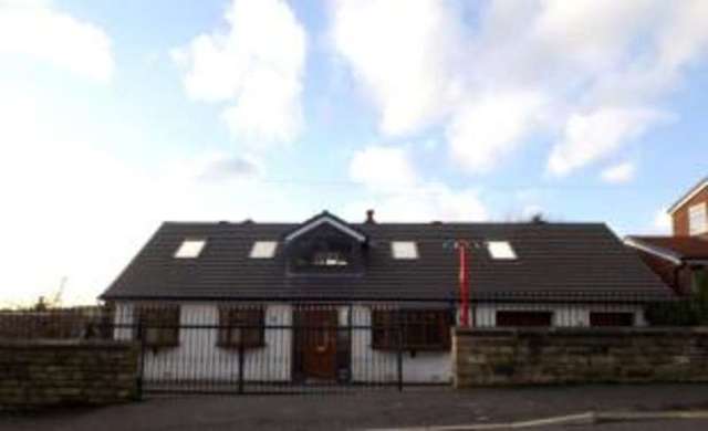  Image of 4 bedroom Bungalow for sale in Linden Road Stalybridge SK15 at Stalybridge Greater Manchester Stalybridge, SK15 2SL