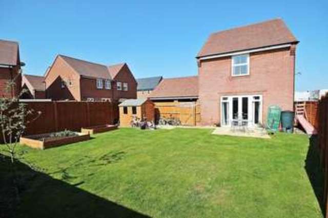 Image of 3 bedroom Detached house for sale in Little Linns Marston Moretaine Bedford MK43 at Little Linns  Marston Moretaine, MK43 0XS
