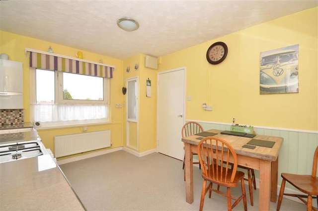  Image of 2 bedroom Flat for sale in London Road Portsmouth PO2 at Portsmouth Hampshire Portsmouth, PO2 9SD