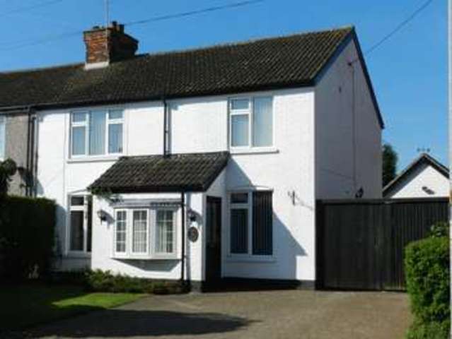 Image of 3 bedroom Terraced house for sale in Luton Road Toddington Dunstable LU5 at Luton Road  Toddington, LU5 6DF