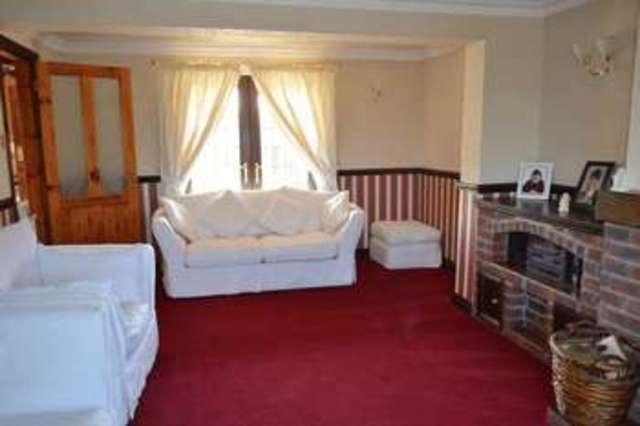  Image of 3 bedroom Cottage for sale in Main Street Howsham Market Rasen LN7 at Main Street Howsham Market Rasen, LN7 6LE