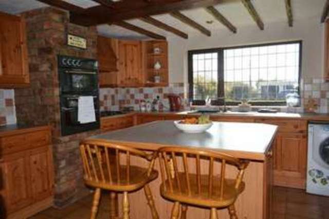  Image of 3 bedroom Cottage for sale in Main Street Howsham Market Rasen LN7 at Main Street Howsham Market Rasen, LN7 6LE
