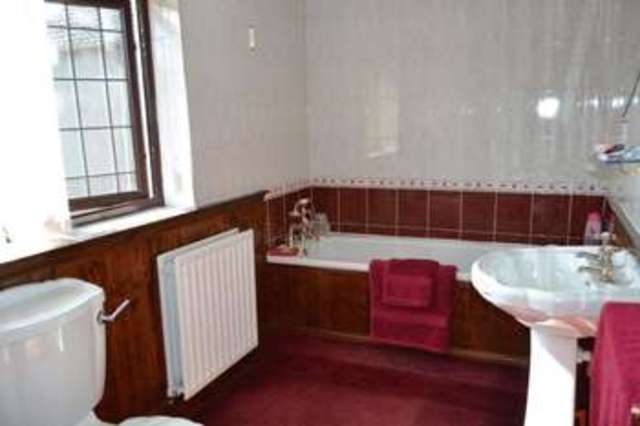  Image of 3 bedroom Cottage for sale in Main Street Howsham Market Rasen LN7 at Main Street Howsham Market Rasen, LN7 6LE