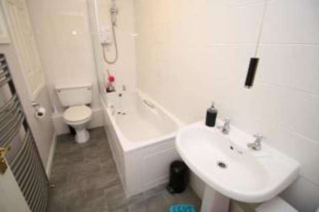  Image of 2 bedroom Terraced house for sale in Poulton Close Maldon CM9 at Maldon Essex Heybridge Basin, CM9 6GB